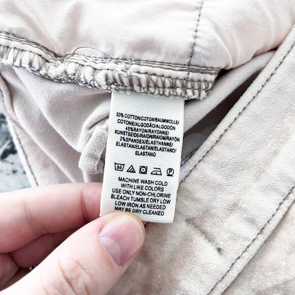 Free People Sweet Jane Velvet Skinny Fit Jeans in Champagne - Picture 8 of 8